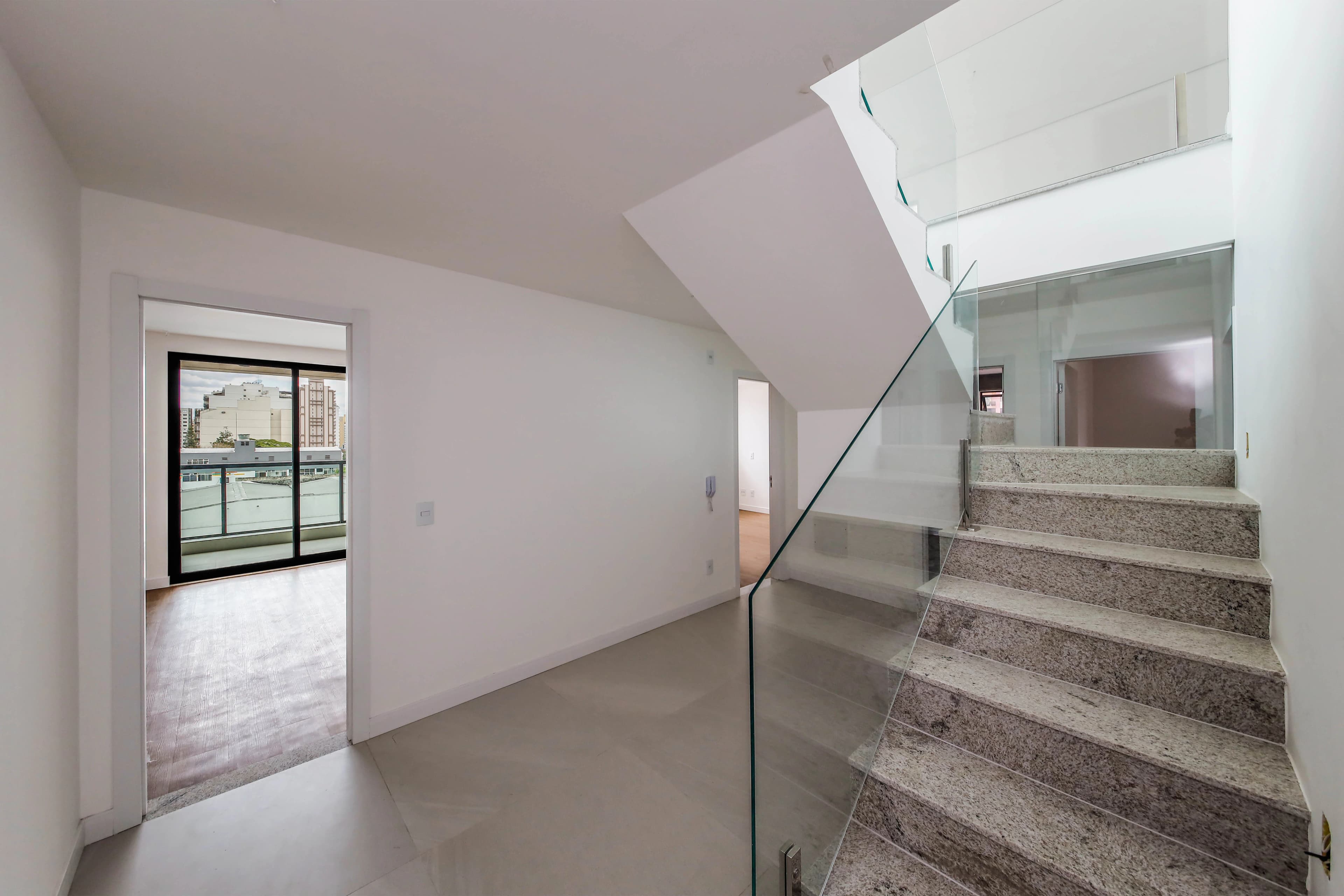 Cobertura 802 - 4 quartos no Alto dos Passos, 8º andar